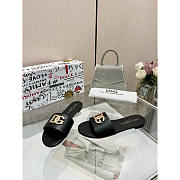 Dolce & Gabbana Flat Slippers In Calfskin With DG Logo Black - 1