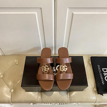 Dolce & Gabbana Calfskin Sliders With DG Logo In Brown