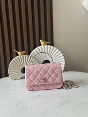 Chanel Handle Flap Bag Pink Caviar 18x12x6.5cm - 1
