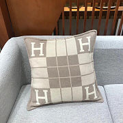 Hermes Avalon III pillow - 5
