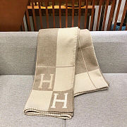 Hermes Avalon III throw blanket Beige 170x135cm - 2