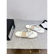 Chanel Toe - Thong Slippers In White - 2