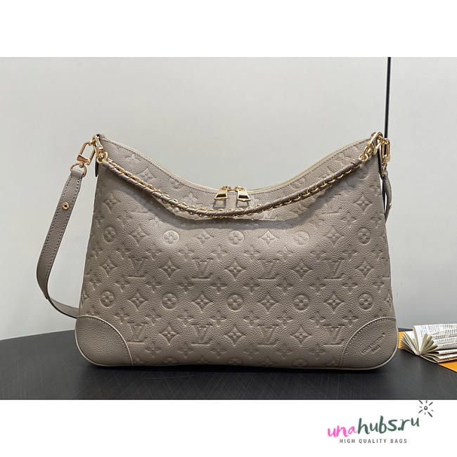 Louis Vuitton Boulogne GM Handbag Grey 40x29x15cm - 1