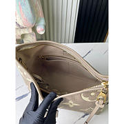 Louis Vuitton CarryAll PM Cowhide Leather Grey 29x24x12cm - 4