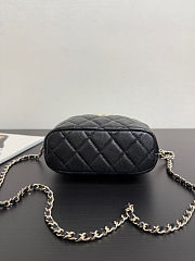  Chanel 25 Hobo Clutch With Chain Bag 21x19x6cm - 4
