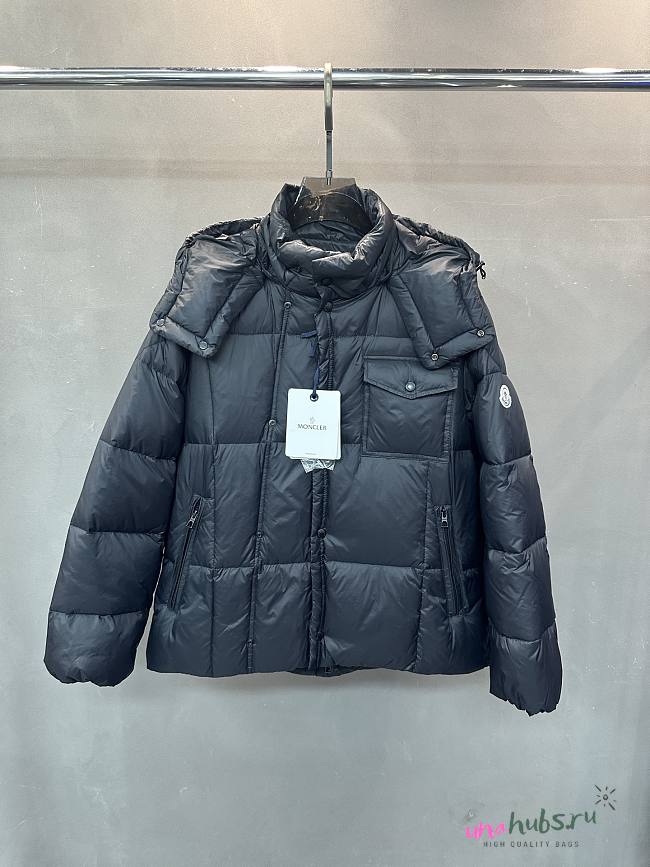 Moncler Winter Jacket 02 Unisex - 1