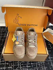 Louis Vuitton Trainer Sneaker Brown - 2