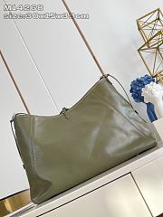 Louis Vuitton Carryall Vibe MM Green 39x30x15cm - 2