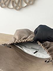 Chanel Flap Bag Vintage Taupe Caviar 40x30cm - 3