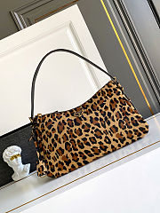 Prada Aimee Hobo Bag Printed 39cm - 1