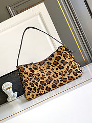 Prada Aimee Hobo Bag Printed 39cm - 4