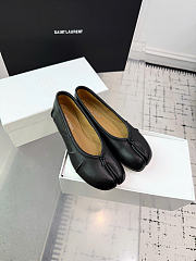 Maison Black Flat - 1
