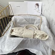 Chanel 25k Bag White 26x18x5cm - 5
