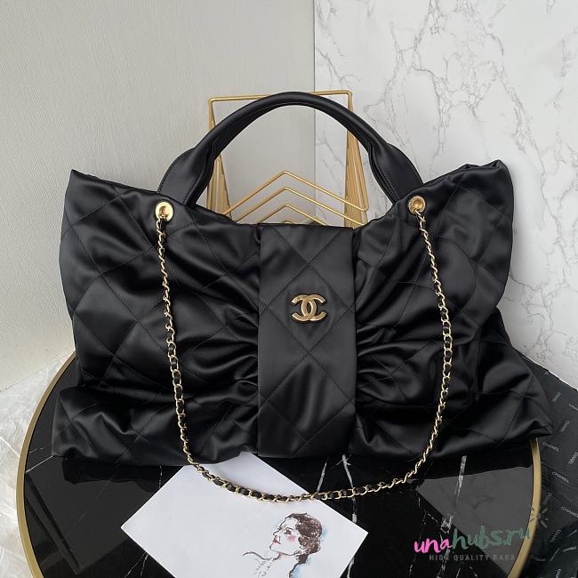Chanel Large 25k Bag Black Leather 51x42x5cm - 1