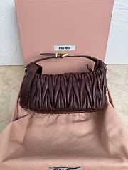 Miu Miu Matelassé Burgundy leather Pouch 15x8.5x8cm - 2