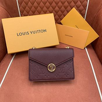Louis Vuitton Wallet On Chain Rosy Burgundy 19.5x13.5x6.5cm