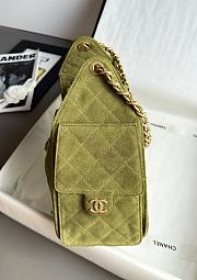 Chanel 25 Small Handbag Suede Gold Green 30x26x14cm - 2