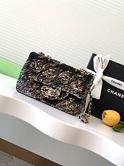 Chanel Flap Bag Sequins 21x14x8cm - 1