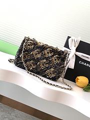 Chanel Flap Bag Sequins 21x14x8cm - 2