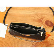Louis Vuitton Pochette Liv Black 24.5x13.5x6.5cm - 5