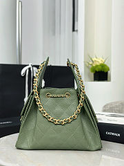 Chanel 25 Small Handbag Green 30x26x14cm - 4
