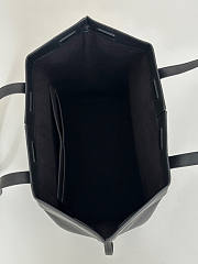 Fendi Origami Medium Black 27x16.5x17cm - 5