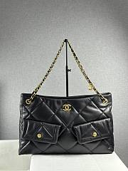 Chanel 25K Hobo Black Lambskin 38x11x26cm - 1