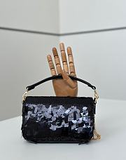 Fendi Baguette mini Black sequin shoulder bag 19x5x11cm - 2