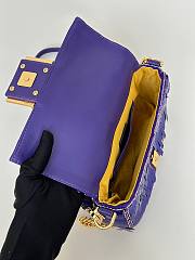 Fendi Baguette mini Purple sequin shoulder bag 19x5x11cm - 2