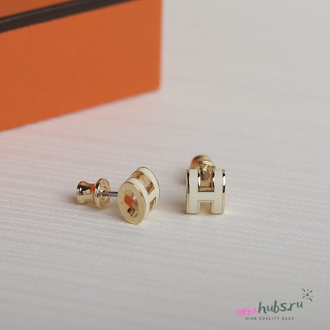 Hermes White Earrings - 1