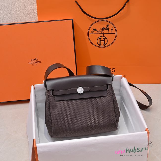Hermes Herbag Zip 20 - 1
