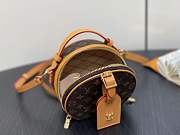 Louis Vuitton Mini Boite Chapeau Monogram 13x12x6.5cm - 4