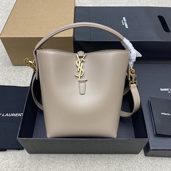 YSL LE 37 in shiny leather beige color - 20x17x13cm