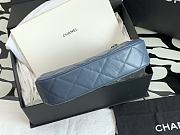 Chanel Hobo Blue 23.5x13.5x5.3cm - 5