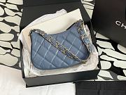 Chanel Hobo Blue 23.5x13.5x5.3cm - 2