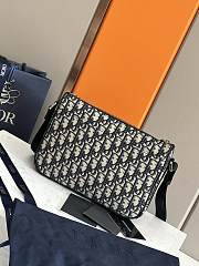 Dior 8 Bag with Strap Beige and Black 26x18x6cm - 2