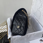 Chanel 25 Handbag Black Lambskin 30x26x14cm - 3