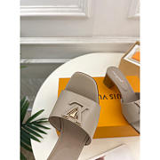 Louis Vuitton LV Mare Mule Sandals Galet Gray 4.5cm - 5