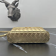 Bottega Veneta Bang Bang Intrecciato Vanity Case Gold 22x12.5x5cm - 4