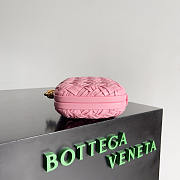 Bottega Veneta Knot Pleated Leather Clutch Bag In Pink 20.5x6x12cm - 3