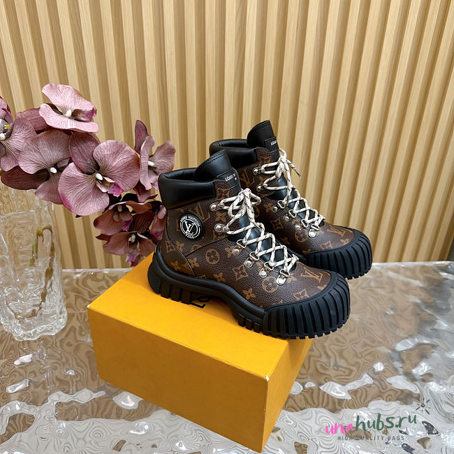 Louis Vuitton Ruby Flat Ranger Boots - 1
