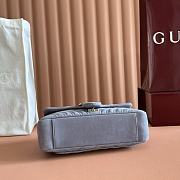 Gucci Marmont medium shoulder bag Grey Suede 26x15x7cm - 4