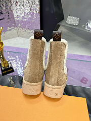 Louis Vuitton Aspen Chelsea Ankle Beige Boot - 4