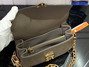 Louis Vuitton Pochette Métis East West Grey 21.5x13.5x6cm - 3