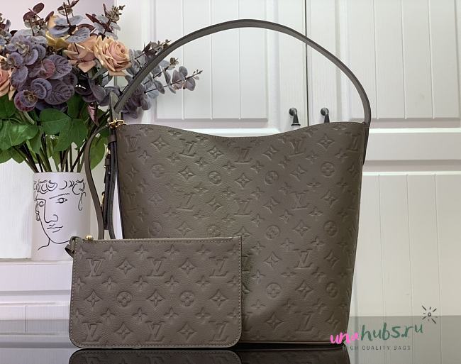 Louis Vuitton All In GM Grey 31x26x18cm - 1
