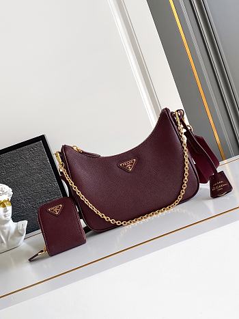 Prada Re-edition Burgundy Saffiano 22x18x6.5cm