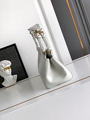 Prada Chic top handle White shoulder bag 32.5x15.5x11cm - 3