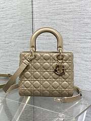 Dior Lady Medium Beige Cannage Lambskin - 24 x 20 x 12 cm - 1