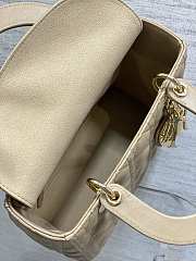 Dior Lady Medium Beige Cannage Lambskin - 24 x 20 x 12 cm - 4