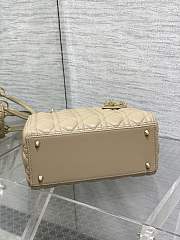 Dior Lady Medium Beige Cannage Lambskin - 24 x 20 x 12 cm - 3